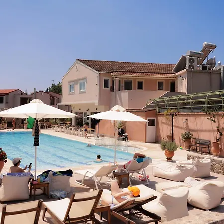 Garden Budget By Dominoes Corfu * Ypsos