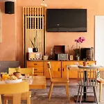 אורחן Garden Budget By Dominoes Corfu איפסוס